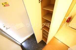 レオパレス中山ヒュッテの物件内観写真